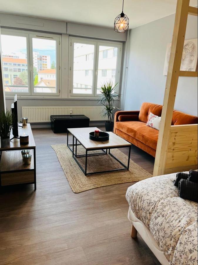 Espace 500 - Cosy, Wifi & Vue Sur La Ville Saint-Etienne  Buitenkant foto