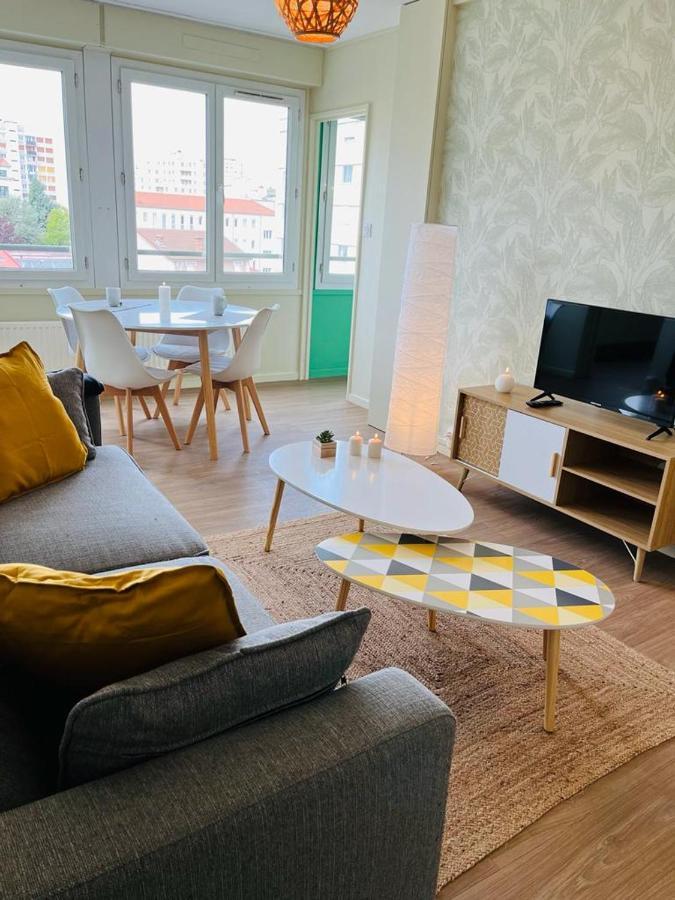 Espace 500 - Cosy, Wifi & Vue Sur La Ville Saint-Etienne  Buitenkant foto