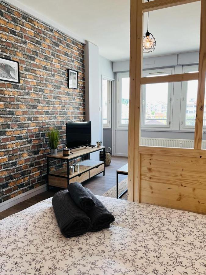 Espace 500 - Cosy, Wifi & Vue Sur La Ville Saint-Etienne  Buitenkant foto
