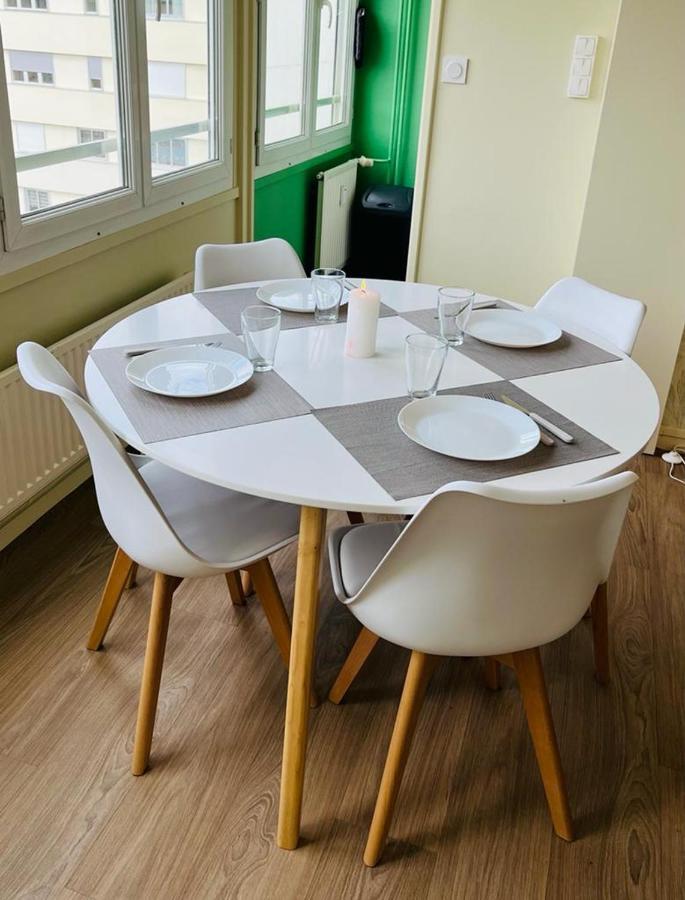 Espace 500 - Cosy, Wifi & Vue Sur La Ville Saint-Etienne  Buitenkant foto